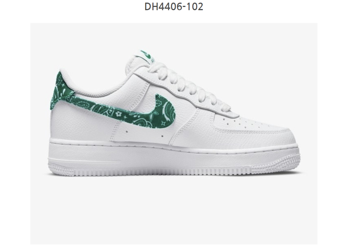 나이키 W 에어포스 1'07 에센셜 페이즐리 스우스 DH4406-101