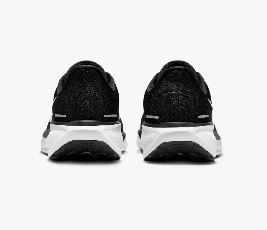 나이키 페가수스 41 검흰 로드 런닝화 FN4932-002